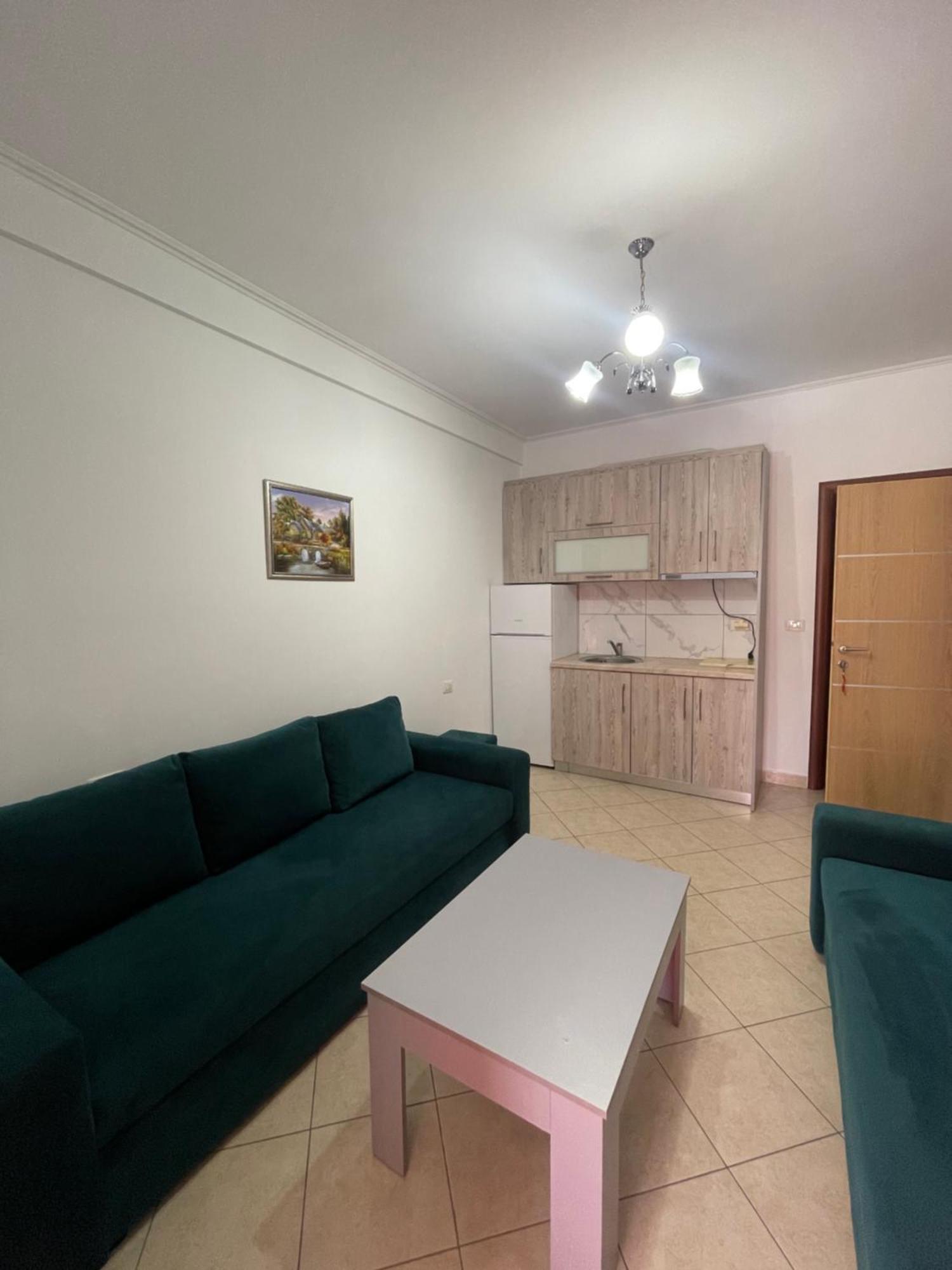Apartments Monika Sarandë Exterior foto